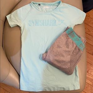 Small Gymshark leggings and matching XS shirt
